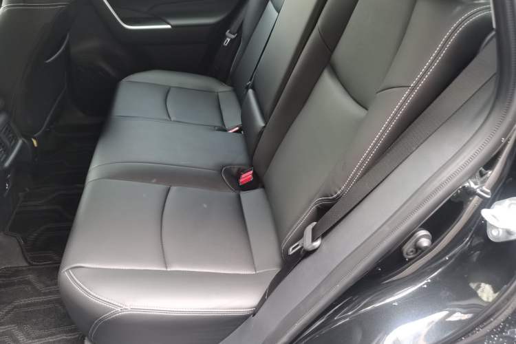 Used Toyota RAV4 2023 2.0L CVT Two-Wheel Drive Urban Edition Left Rear Seat