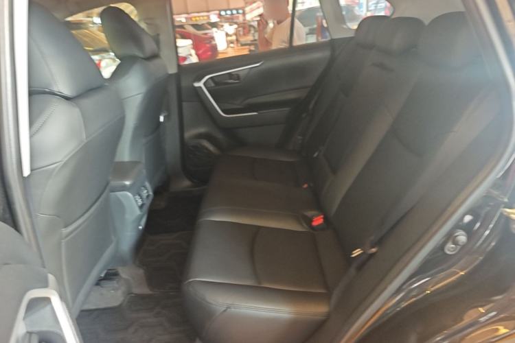 Used Toyota RAV4 2023 2.0L CVT Two-Wheel Drive Urban Edition Left Rear Seat