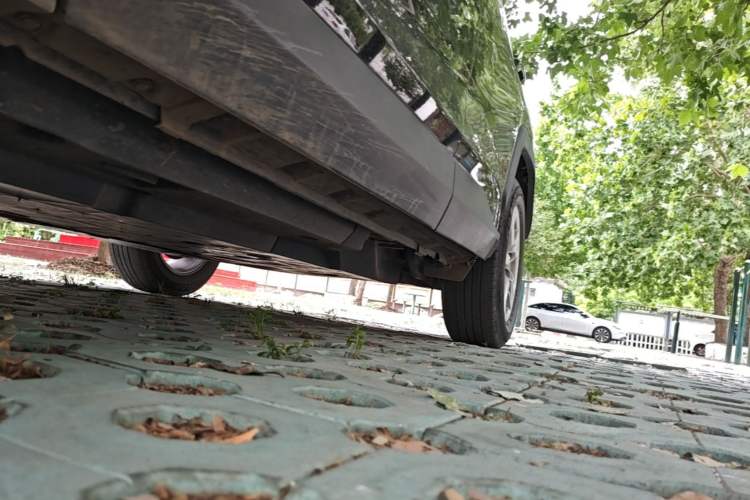 Used Toyota RAV4 2023 2.0L CVT Two-Wheel Drive Urban Edition Left Side Sill