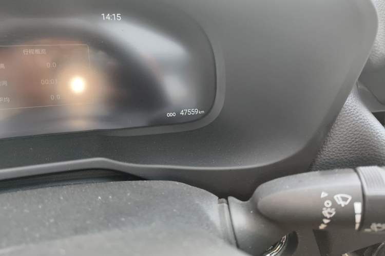 Used Toyota RAV4 2023 2.0L CVT Two-Wheel Drive Fashion Plus Edition Odometer Close Up