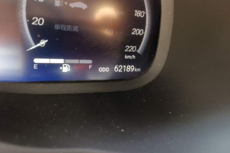 Used Toyota RAV4 2023 2.0L CVT Two-Wheel Drive Fashion Edition Odometer Close Up
