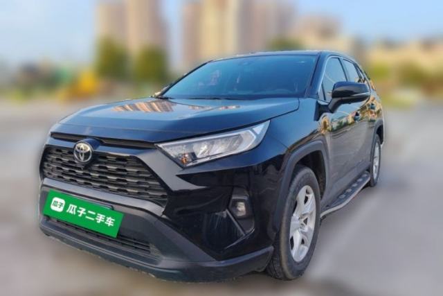 Ojetý Toyota RAV4 2023 2.0L CVT Two-Wheel Drive Urban Edition
