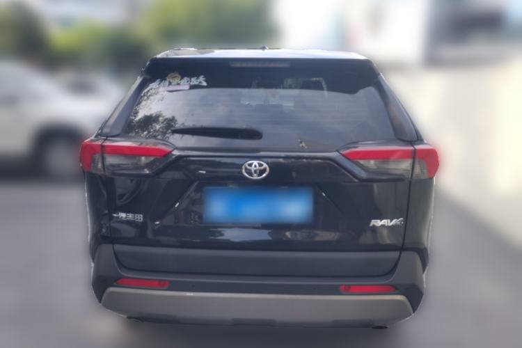 Used Toyota RAV4 2023 2.0L CVT Two-Wheel Drive Fashion Plus Edition Rear