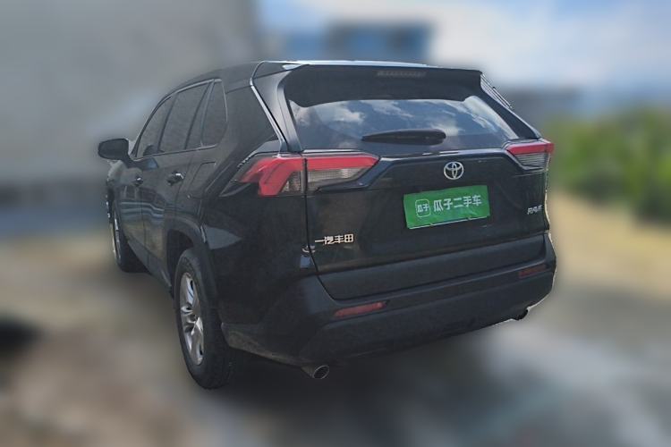 Used Toyota RAV4 2023 2.0L CVT Two-Wheel Drive Fashion Edition Rear Left 45 Deg