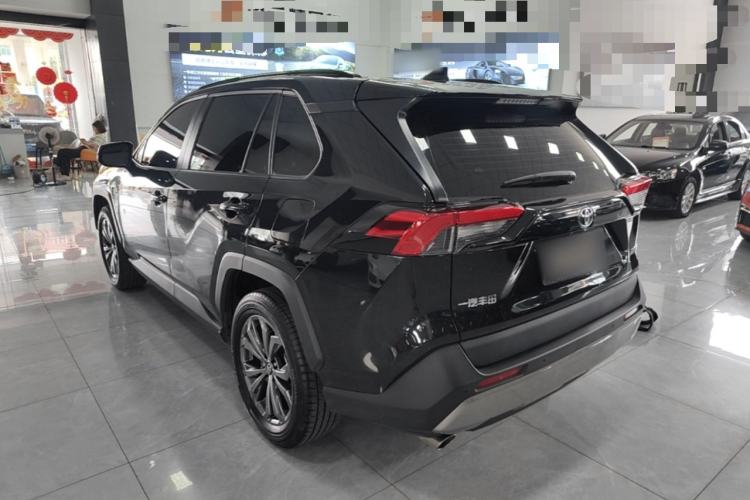 Used Toyota RAV4 2023 2.0L CVT Two-Wheel Drive Fashion Plus Edition Rear Left 45 Deg