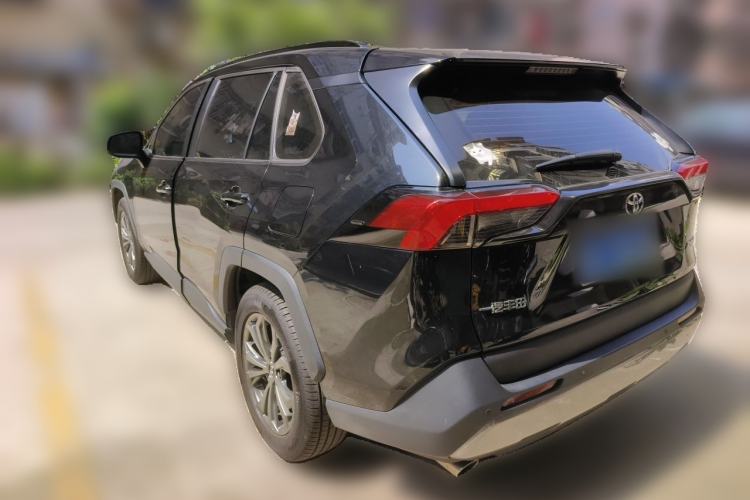 Used Toyota RAV4 2023 2.0L CVT Two-Wheel Drive Fashion Edition Rear Left 45 Deg