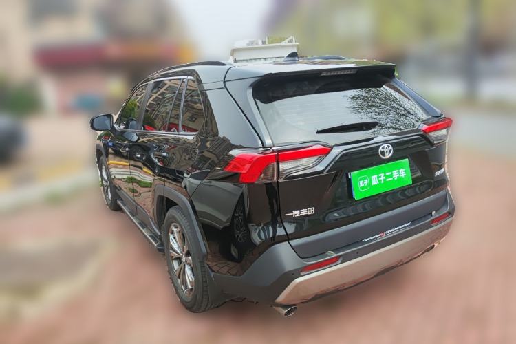 Used Toyota RAV4 2023 2.0L CVT Two-Wheel Drive Fashion Plus Edition Rear Left 45 Deg