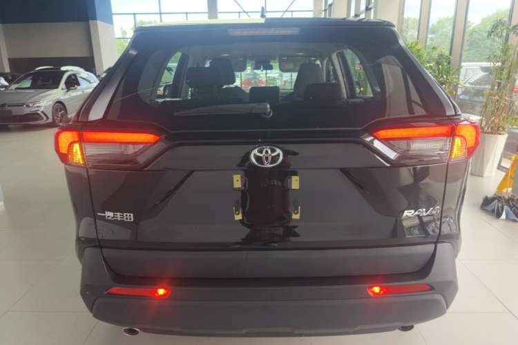 Used Toyota RAV4 2023 2.0L CVT Two-Wheel Drive Urban Edition Rear