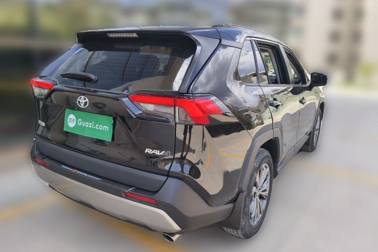 Used Toyota RAV4 2023 2.0L CVT Two-Wheel Drive Fashion Plus Edition Rear Right 45 Deg
