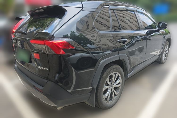 Used Toyota RAV4 2023 2.0L CVT Two-Wheel Drive Fashion Plus Edition Rear Right 45 Deg