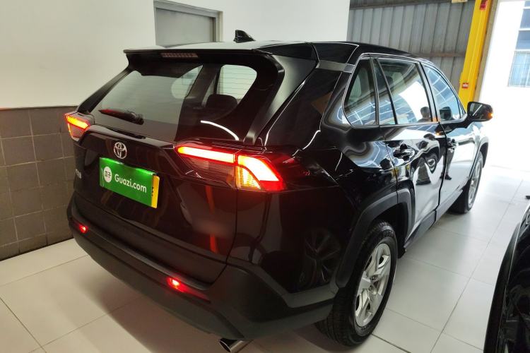 Used Toyota RAV4 2023 2.0L CVT Two-Wheel Drive Urban Edition Rear Right 45 Deg