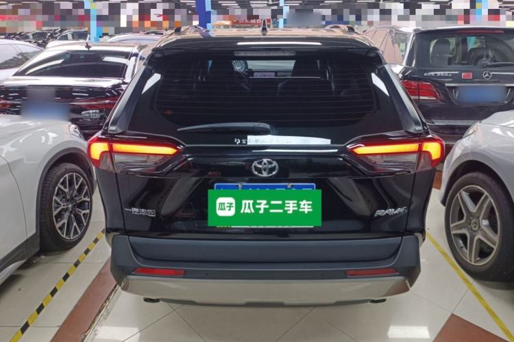 Used Toyota RAV4 2023 2.0L CVT Two-Wheel Drive Fashion Plus Edition Rear