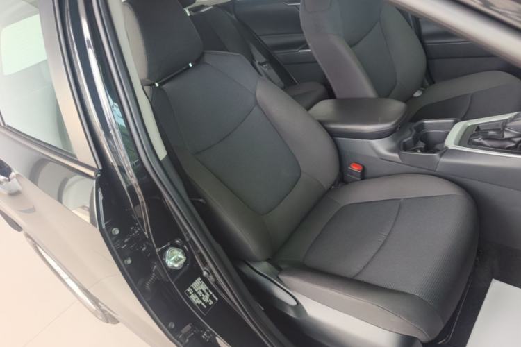 Used Toyota RAV4 2023 2.0L CVT Two-Wheel Drive Urban Edition Right Front Seat