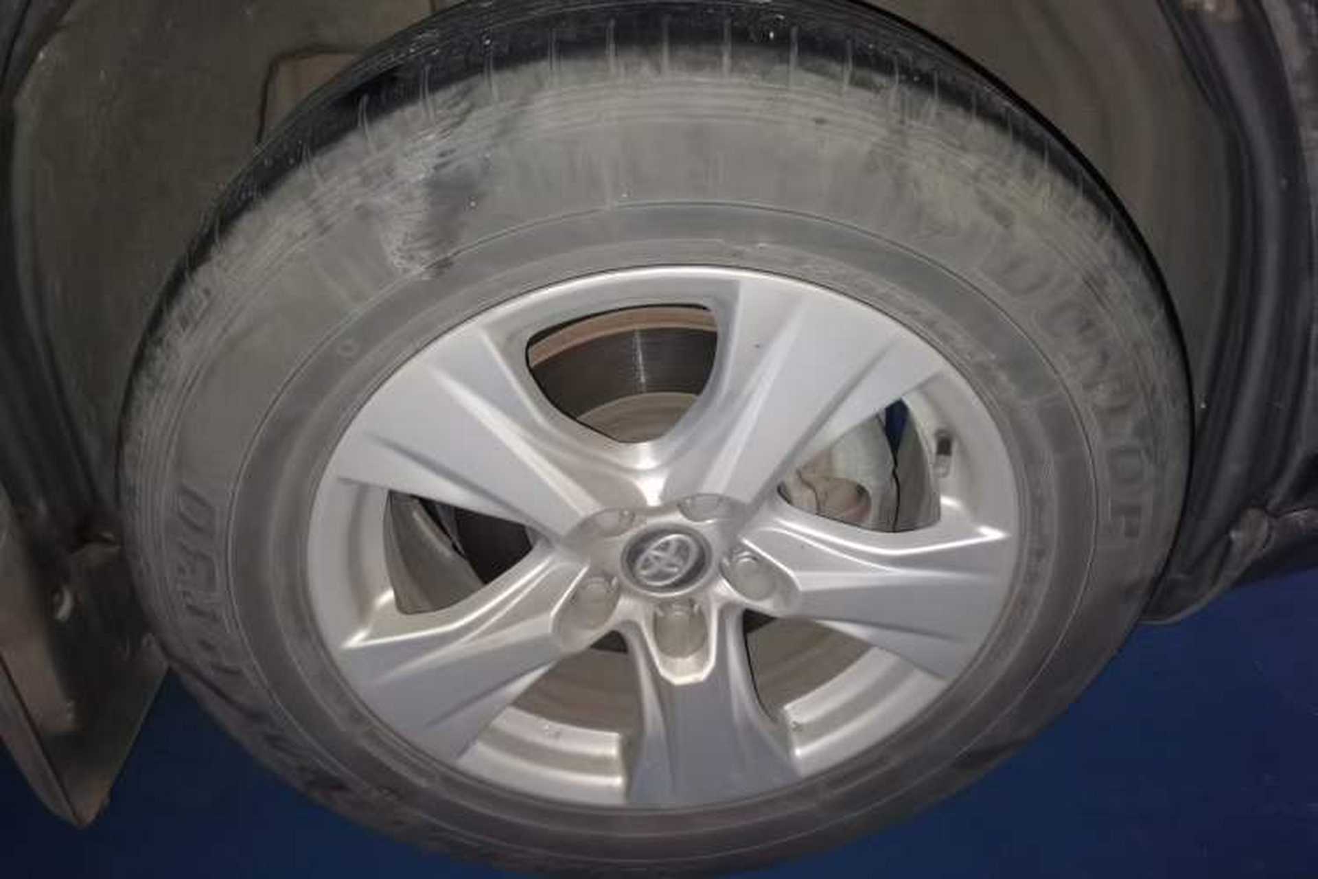 Used Toyota RAV4 2023 2.0L CVT Two-Wheel Drive Urban Edition Right Front Wheel Hub