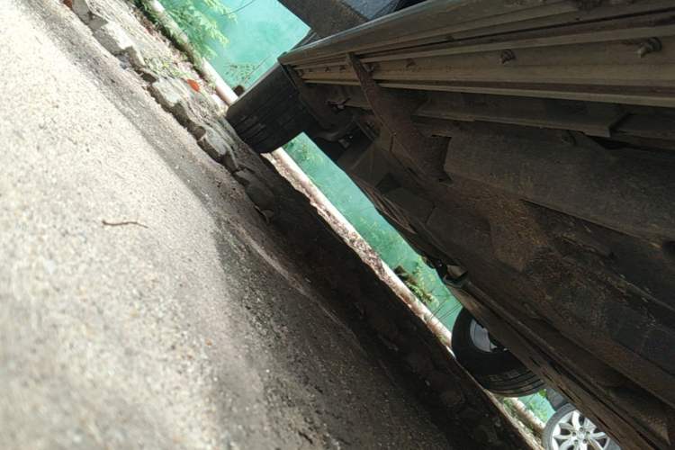 Used Toyota RAV4 2023 2.0L CVT Two-Wheel Drive Fashion Edition Right Side Sill