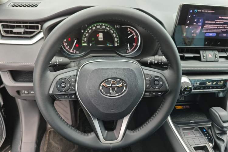 Used Toyota RAV4 2023 2.0L CVT Two-Wheel Drive Fashion Edition Steering Wheel