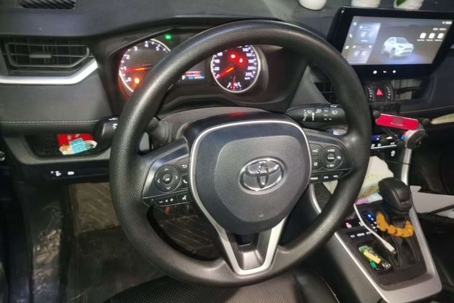 Used Toyota RAV4 2023 2.0L CVT Two-Wheel Drive Urban Edition Steering Wheel