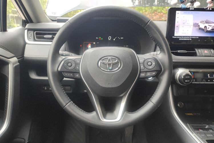 Used Toyota RAV4 2023 2.0L CVT Two-Wheel Drive Fashion Plus Edition Steering Wheel