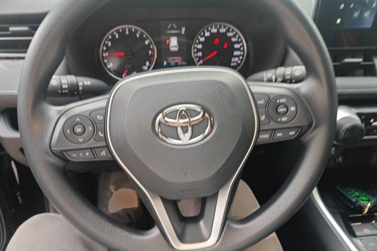 Used Toyota RAV4 2023 2.0L CVT Two-Wheel Drive Urban Edition Steering Wheel