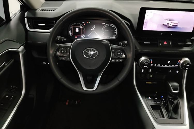 Used Toyota RAV4 2023 2.0L CVT Two-Wheel Drive Fashion Plus Edition Steering Wheel