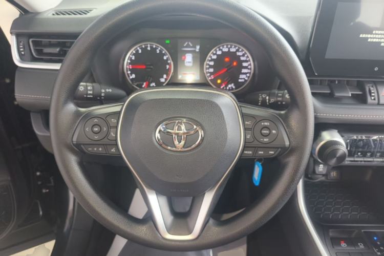 Used Toyota RAV4 2023 2.0L CVT Two-Wheel Drive Urban Edition Steering Wheel