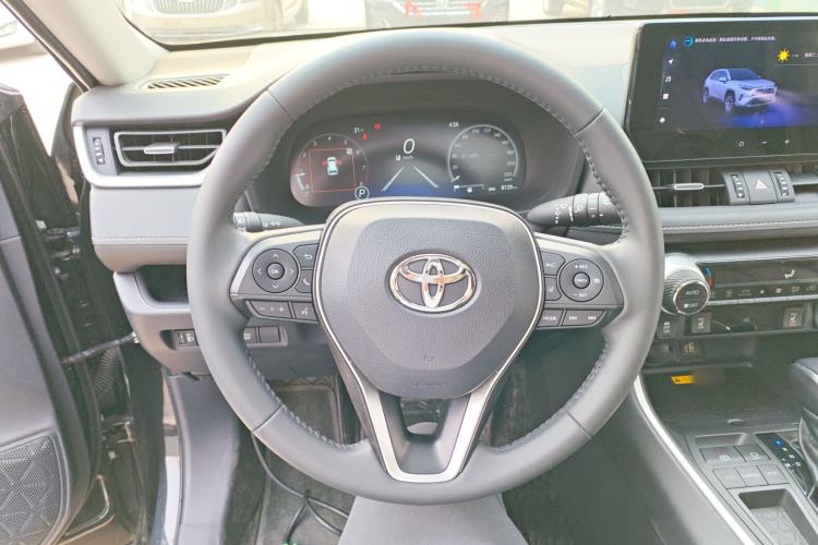 Used Toyota RAV4 2023 2.0L CVT Two-Wheel Drive Fashion Plus Edition Steering Wheel