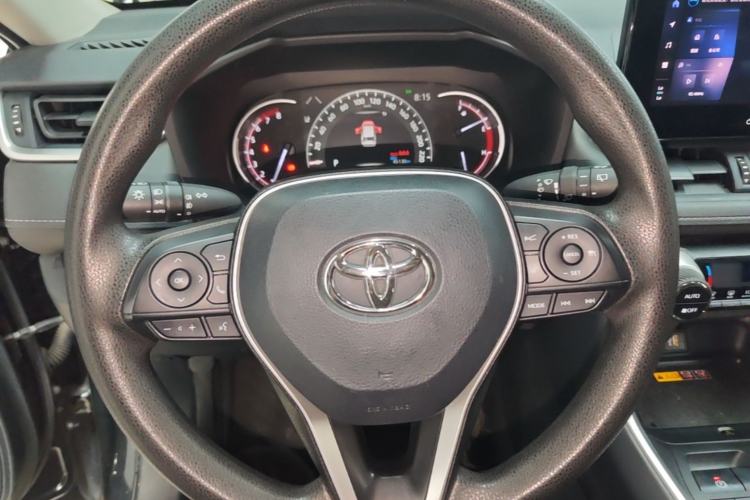 Used Toyota RAV4 2023 2.0L CVT Two-Wheel Drive Fashion Edition Steering Wheel