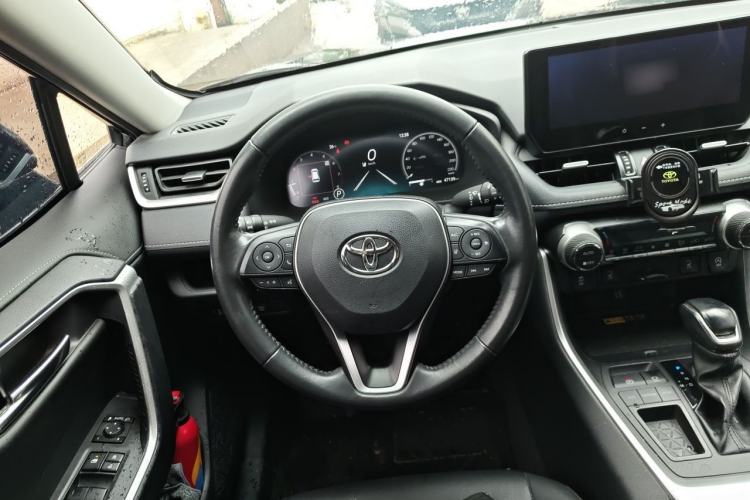 Used Toyota RAV4 2023 2.0L CVT Two-Wheel Drive Fashion Plus Edition Steering Wheel