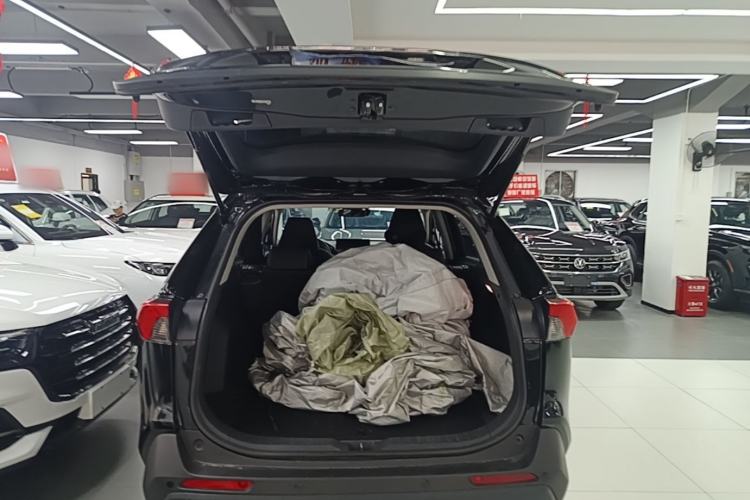Used Toyota RAV4 2023 2.0L CVT Two-Wheel Drive Urban Edition Trunk
