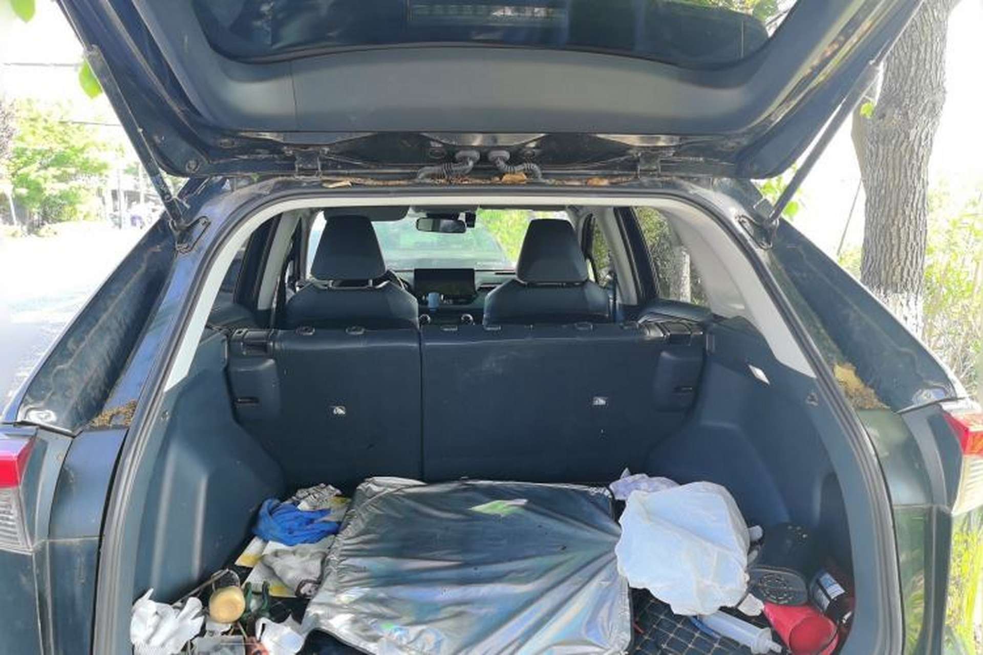 Used Toyota RAV4 2023 2.0L CVT Two-Wheel Drive Fashion Plus Edition Trunk