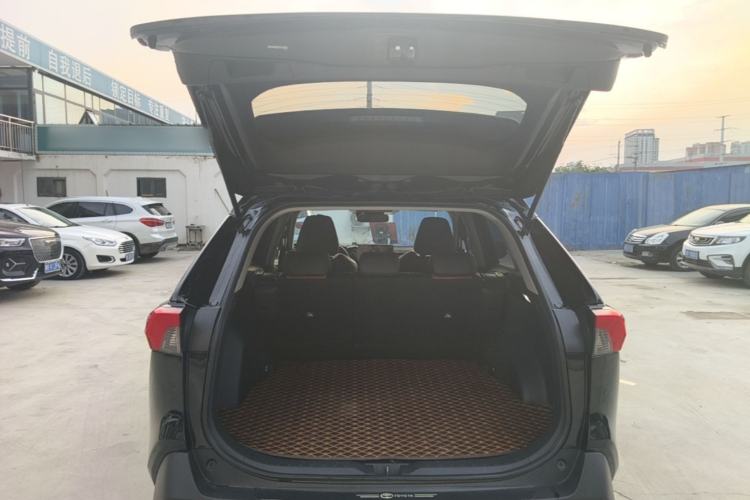Used Toyota RAV4 2023 2.0L CVT Two-Wheel Drive Urban Edition Trunk