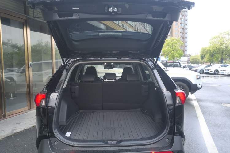Used Toyota RAV4 2023 2.0L CVT Two-Wheel Drive Urban Edition Trunk