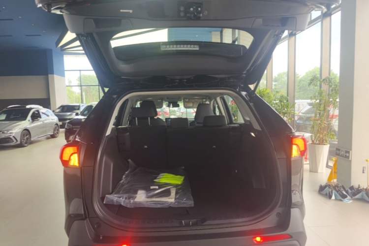 Used Toyota RAV4 2023 2.0L CVT Two-Wheel Drive Urban Edition Trunk