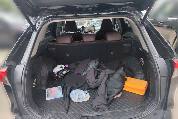 Used Toyota RAV4 2023 2.0L CVT Two-Wheel Drive Urban Edition Trunk