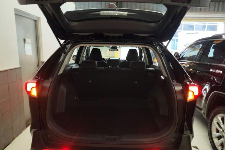 Used Toyota RAV4 2023 2.0L CVT Two-Wheel Drive Urban Edition Trunk