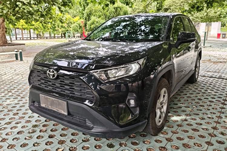 Used Toyota RAV4 2023 2.0L CVT Two-Wheel Drive Urban Edition Guazi used car, China used car export, Used car for sale, Used  cars, Cheapest cars for sale