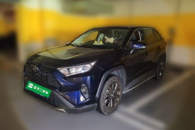 Used Toyota RAV4 2023 2.0L CVT Two-Wheel Drive Fashion Edition