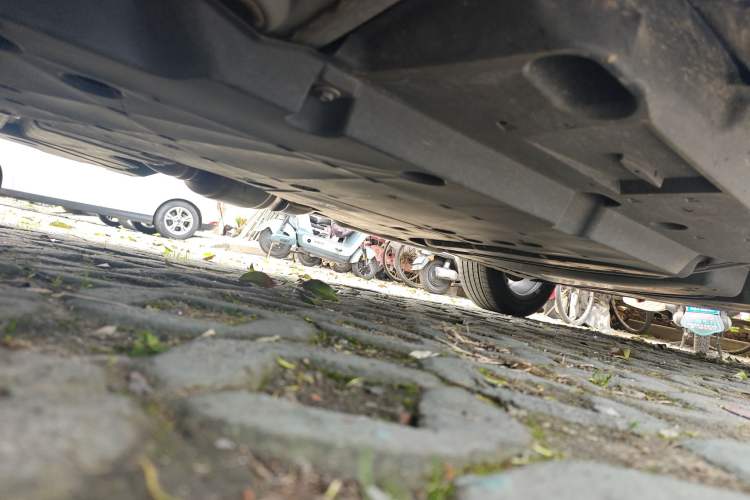 Used Toyota RAV4 2023 Dual-Engine 2.5L E-CVT Two-Wheel Drive Elite Plus Edition Chassis Front Left