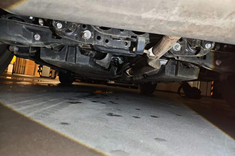 Used Toyota RAV4 2023 2.0L CVT Two-Wheel Drive Fashion Edition Chassis Rear