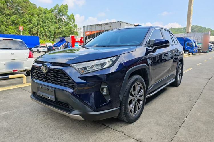 Used Toyota RAV4 2023 2.0L CVT Two-Wheel Drive Fashion Edition Guazi used car, China used car export, Used car for sale, Used  cars, Cheapest cars for sale