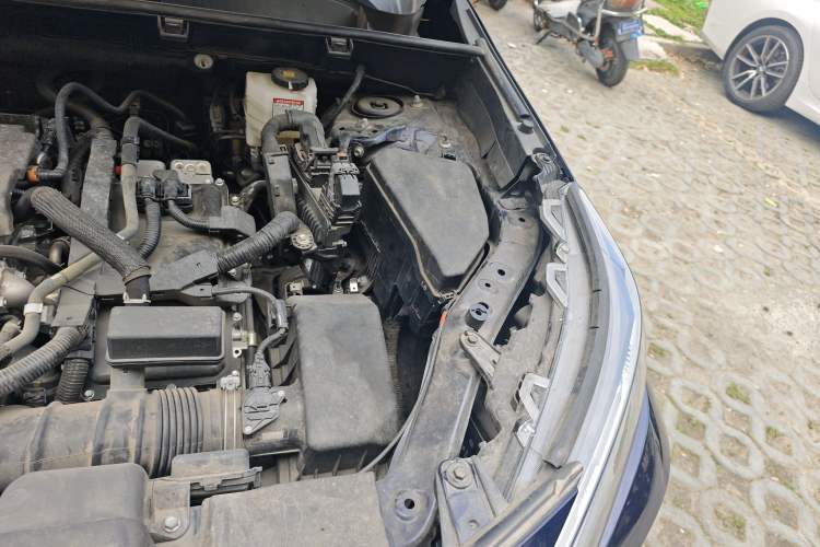 Used Toyota RAV4 2023 Dual-Engine 2.5L E-CVT Two-Wheel Drive Elite Plus Edition Engine Bay Left