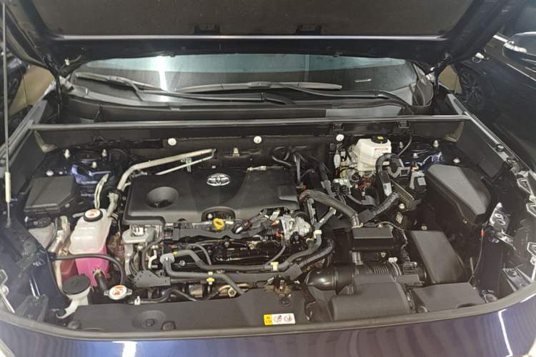 Used Toyota RAV4 2023 Dual-Motor 2.5L E-CVT Two-Wheel Drive Elite Edition Engine Bay