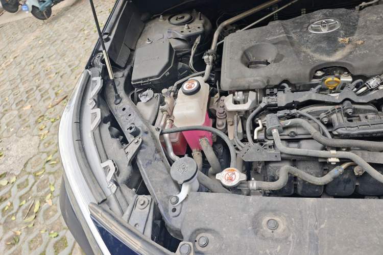 Used Toyota RAV4 2023 Dual-Engine 2.5L E-CVT Two-Wheel Drive Elite Plus Edition Engine Bay Right