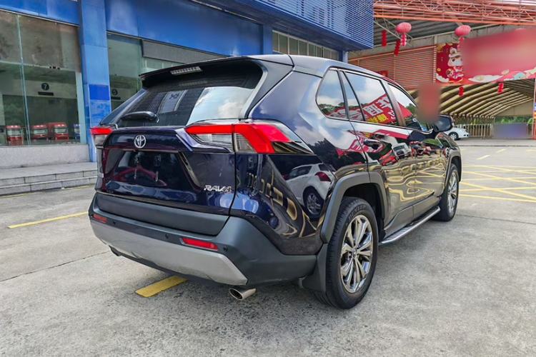 Used Toyota RAV4 2023 2.0L CVT Two-Wheel Drive Fashion Edition Exterior 1