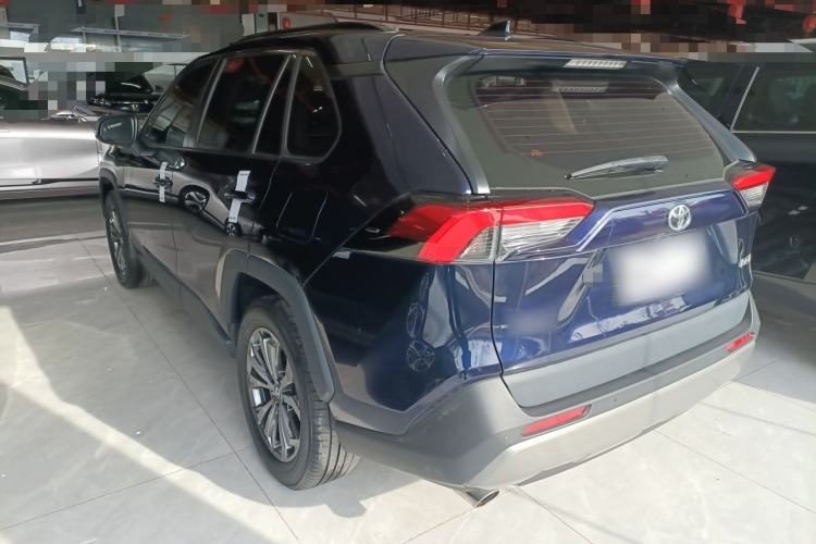 Used Toyota RAV4 2023 2.0L CVT Two-Wheel Drive Fashion Plus Edition Exterior 3