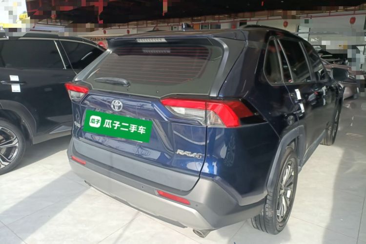 Used Toyota RAV4 2023 2.0L CVT Two-Wheel Drive Fashion Plus Edition Exterior 5