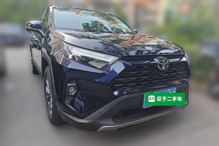 Used Toyota RAV4 2023 2.0L CVT Two-Wheel Drive Fashion Plus Edition Front Right 45 Deg