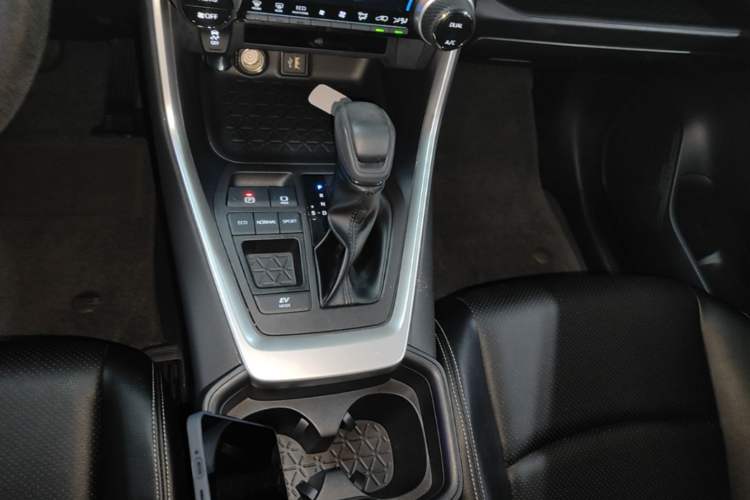 Used Toyota RAV4 2023 Dual-Motor 2.5L E-CVT Two-Wheel Drive Elite Edition Gear Lever