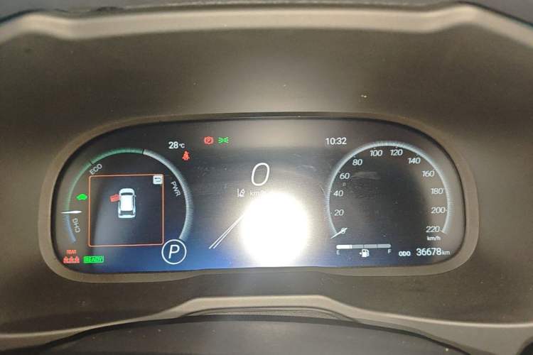 Used Toyota RAV4 2023 Dual-Motor 2.5L E-CVT Two-Wheel Drive Elite Edition Instrument Cluster