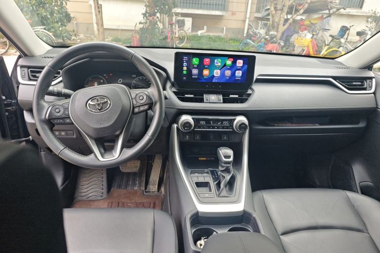 Used Toyota RAV4 2023 Dual-Engine 2.5L E-CVT Two-Wheel Drive Elite Plus Edition Interior 2